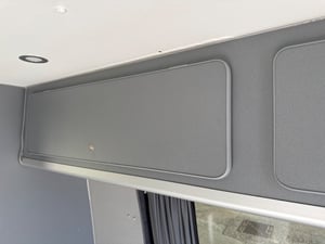 2014 Volkswagen Crafter Custom Conversion — photo 33 of 43