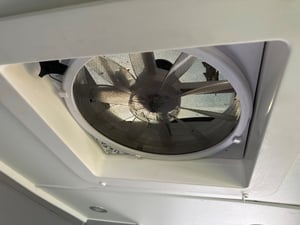 2014 Volkswagen Crafter Custom Conversion — photo 36 of 43
