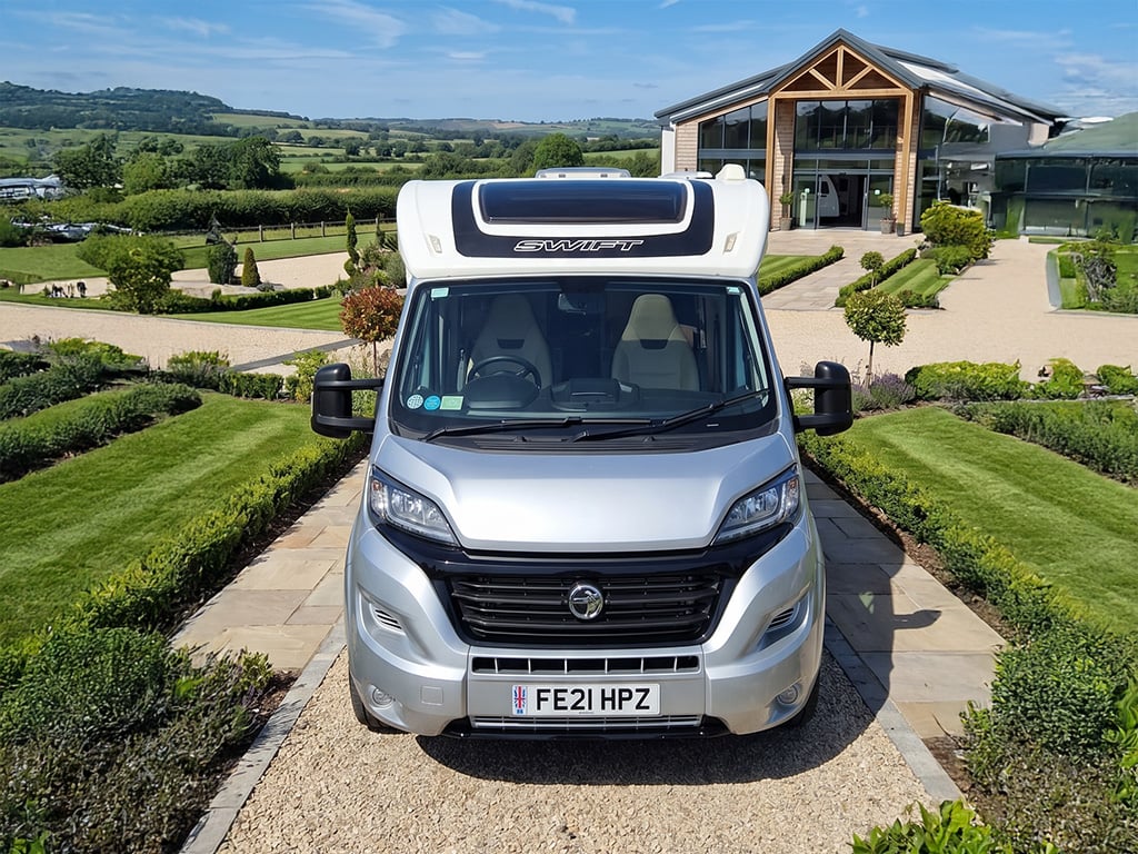 2021 Swift Hi-Style 674 - Image 1