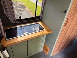 2017 Mercedes-Benz Sprinter — photo 18 of 23
