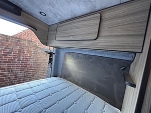 2020 Mercedes Sprinter Expedition — photo 20 of 29