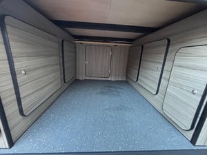 2020 Mercedes Sprinter Expedition — photo 22 of 29