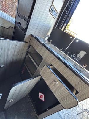 2020 Mercedes Sprinter Expedition — photo 14 of 29