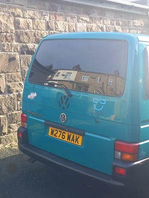 2000 Volkswagen Transporter T4 SWB 1.9TD — photo 7 of 22