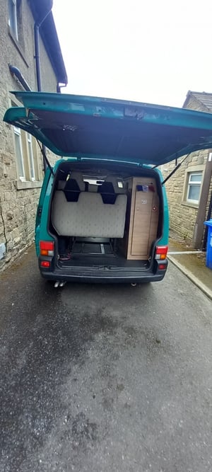 2000 Volkswagen Transporter T4 SWB 1.9TD — photo 8 of 22