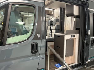 2025 Swift Carrera 194 — photo 4 of 22