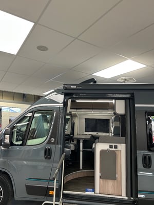 2025 Swift Carrera 194 — photo 6 of 22