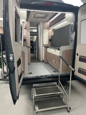 2025 Swift Carrera 194 — photo 10 of 22