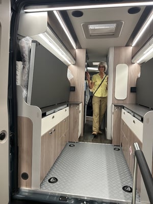 2025 Swift Carrera 194 — photo 19 of 22
