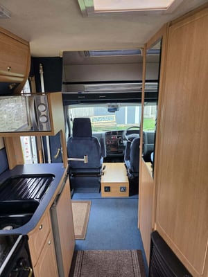 2001 Auto-Sleeper — photo 8 of 20