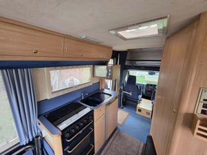 2001 Auto-Sleeper — photo 10 of 20