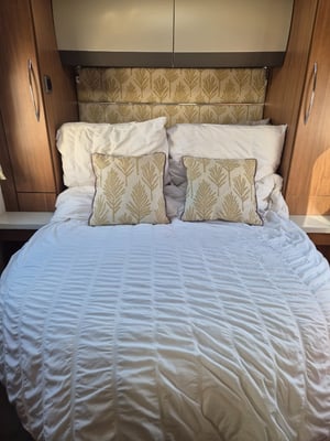 2018 Auto-Trail Imala 730 — photo 7 of 9