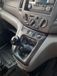 2013 Nissan Luna NV200 - Image 4