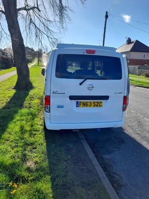 2013 Nissan Luna NV200 — photo 12 of 29