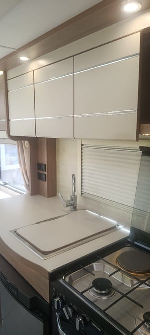 2022 Compass Capiro — photo 17 of 19