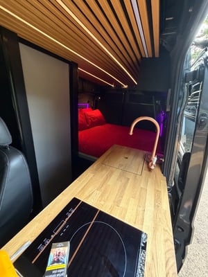 2025 Volkswagen Crafter — photo 5 of 14