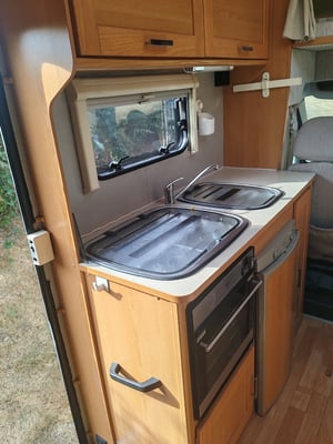 2009 Peugeot Aventgurde — photo 4 of 14