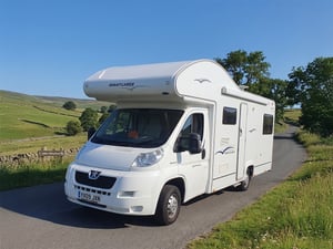 2009 Compass Avantgarde 180