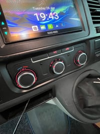 2012 T5 T5 - Image 4