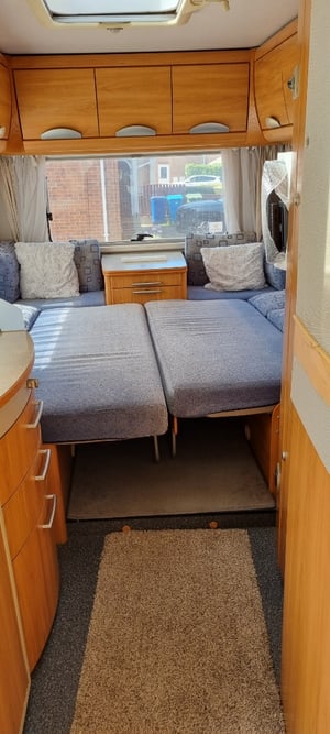 2004 Hymer B634 — photo 27 of 31
