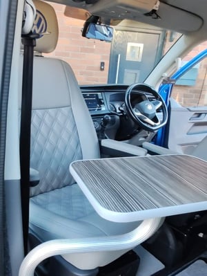 2021 Volkswagen Transporter T6.1 — photo 6 of 29