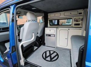 2021 Volkswagen Transporter T6.1 — photo 18 of 29