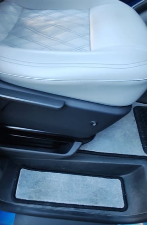 2021 Volkswagen Transporter T6.1 — photo 22 of 29