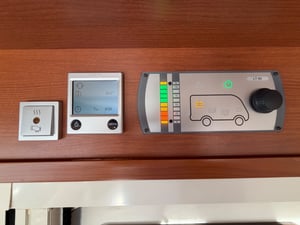 2011 Hymer B678 — photo 24 of 26