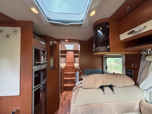 2011 Hymer B678 — photo 37 of 56