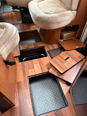 2011 Hymer B678 — photo 46 of 56