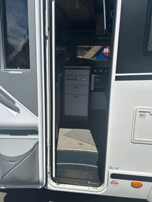 2020 Benimar Tessoro — photo 5 of 18