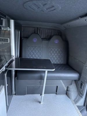 2014 Volkswagen Campervan — photo 7 of 8