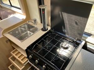 2021 Vantage MED — photo 12 of 20