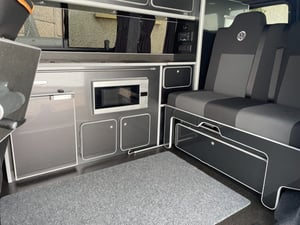 2019 Volkswagen Transporter T30 St-Ln TDI LWB — photo 8 of 13