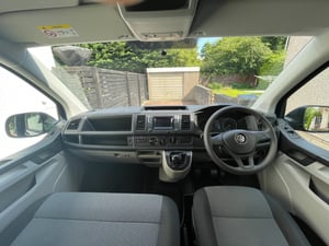  Volkswagen Transporter T30 LWB Campervan  — photo 14 of 62