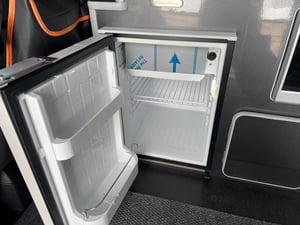  Volkswagen Transporter T30 LWB Campervan  — photo 37 of 62