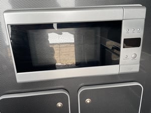  Volkswagen Transporter T30 LWB Campervan  — photo 50 of 62