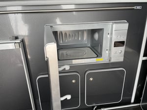  Volkswagen Transporter T30 LWB Campervan  — photo 56 of 62