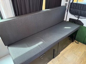 2019 Mercedes-Benz Sprinter — photo 6 of 15