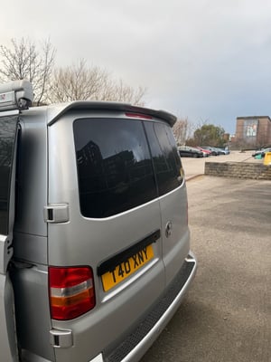 2007 Volkswagen Transporter — photo 2 of 10