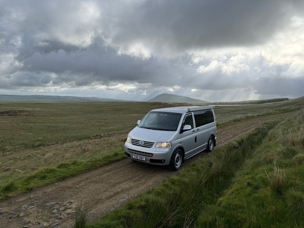 2007 Volkswagen Transporter - Image 1