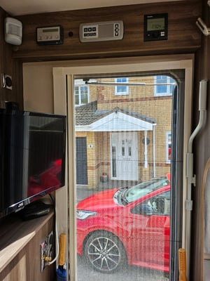 2018 Auto-Sleepers Broadway FB — photo 22 of 24