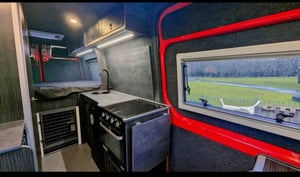 2007 Volkswagen Crafter Campervan — photo 10 of 13