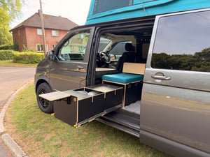 2015 Volkswagen T6 Campervan — photo 4 of 25
