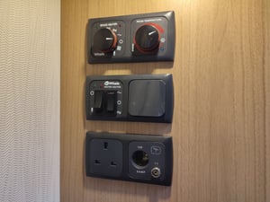2013 Elddis Autoquest 145 — photo 3 of 15
