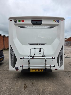 2022 Autosleeper Burford — photo 4 of 39