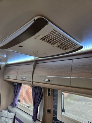 2022 Autosleeper Burford — photo 14 of 39