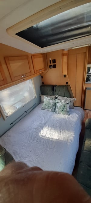 2007 Elddis Firestorm — photo 10 of 12