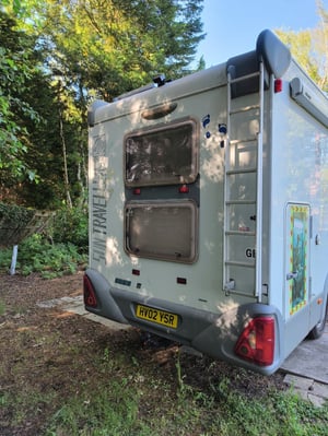 2002 Knaus Sun Traveller 708g — photo 12 of 16