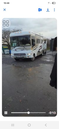 2007 Winnebago Sightseer - Image 2